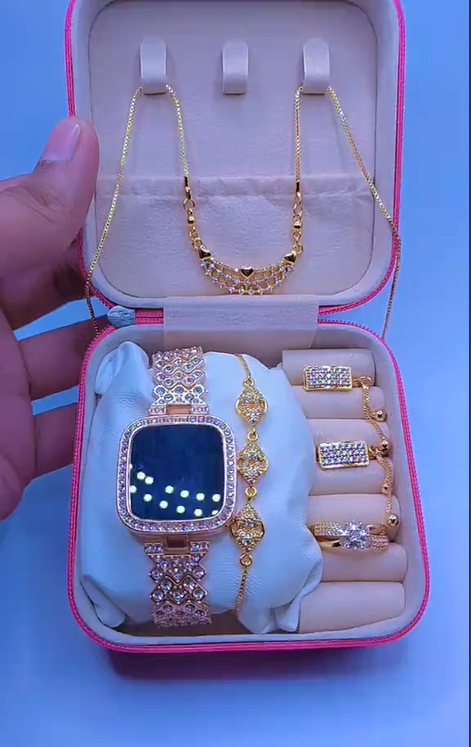 Elite Gold Accessory Box